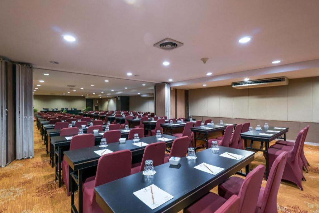 Sofyan Hotel Cut Meutia Dżakarta Zewnętrze zdjęcie